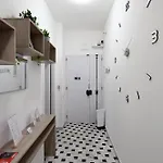 Apartment Lybra - House Salerno