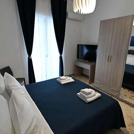 Apartment Lybra - House Salerno