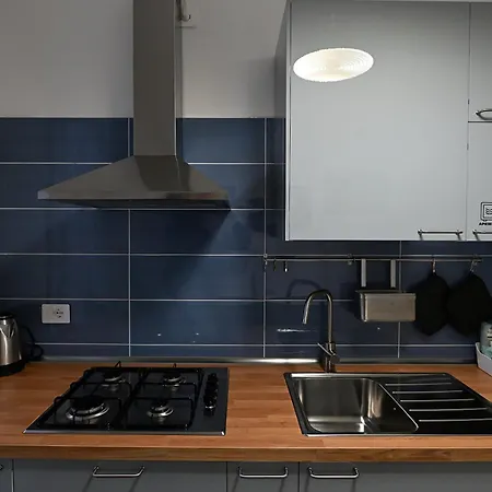 Lybra - House Apartment Salerno